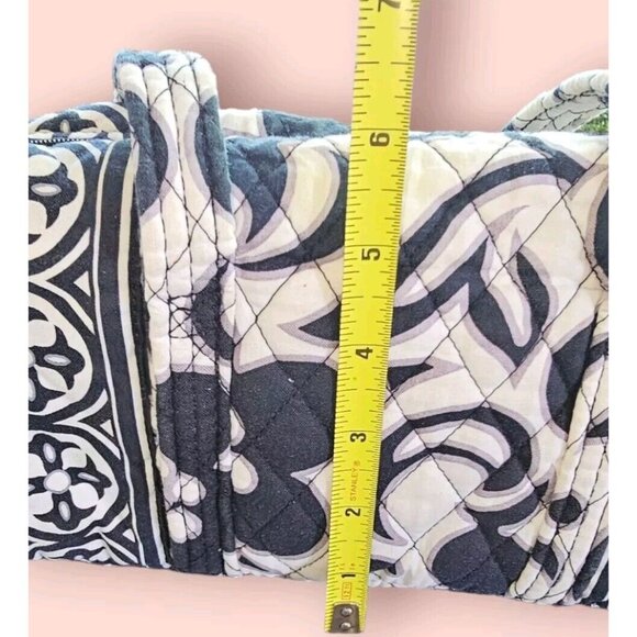 Vera Bradley Night & Day Retired Pattern Small Duffle Bag lots of pockets Purse - Picture 11 of 14